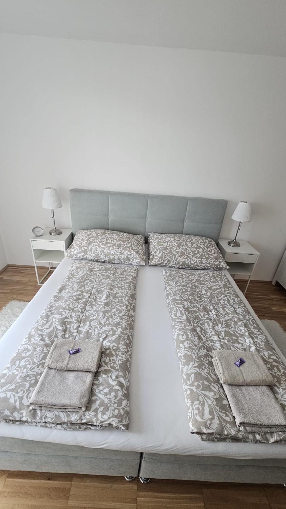 Apartment Wien - Favoriten Buitenkant foto